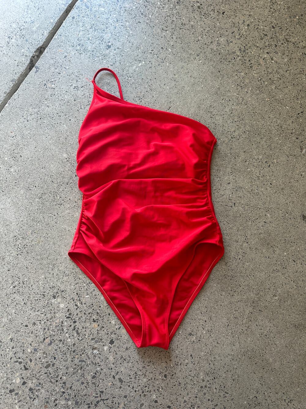 Red One Shoulder Ruched One Piece Swimsuit – Medium